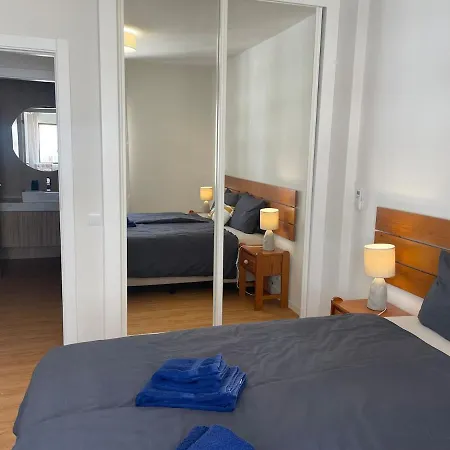 Apartment Ricardo-200m Zum *